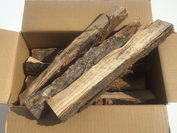 広葉樹の薪　7kg入り　薪の写真